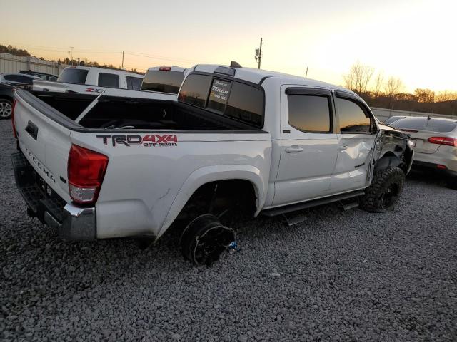 Photo 2 VIN: 5TFCZ5AN1HX111928 - TOYOTA TACOMA DOU 