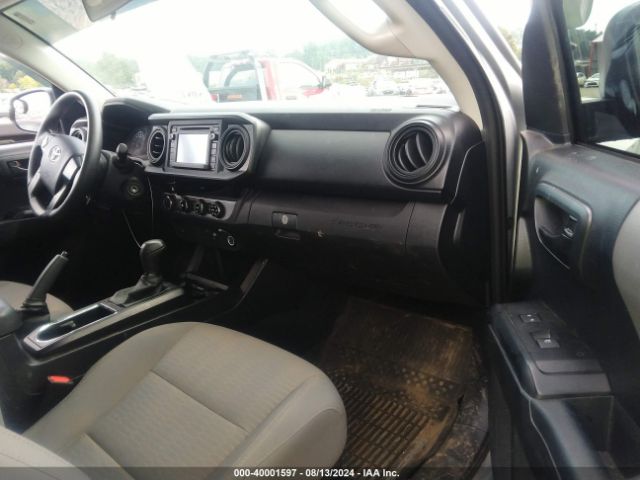 Photo 4 VIN: 5TFCZ5AN1HX121259 - TOYOTA TACOMA 