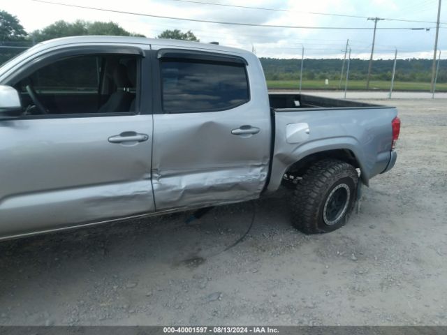 Photo 5 VIN: 5TFCZ5AN1HX121259 - TOYOTA TACOMA 