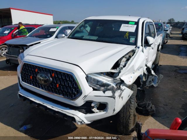 Photo 1 VIN: 5TFCZ5AN1JX129139 - TOYOTA TACOMA 