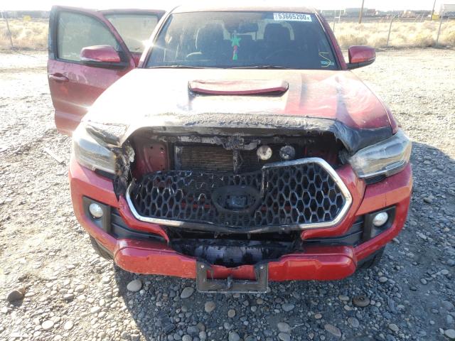 Photo 6 VIN: 5TFCZ5AN1JX142442 - TOYOTA TACOMA DOU 