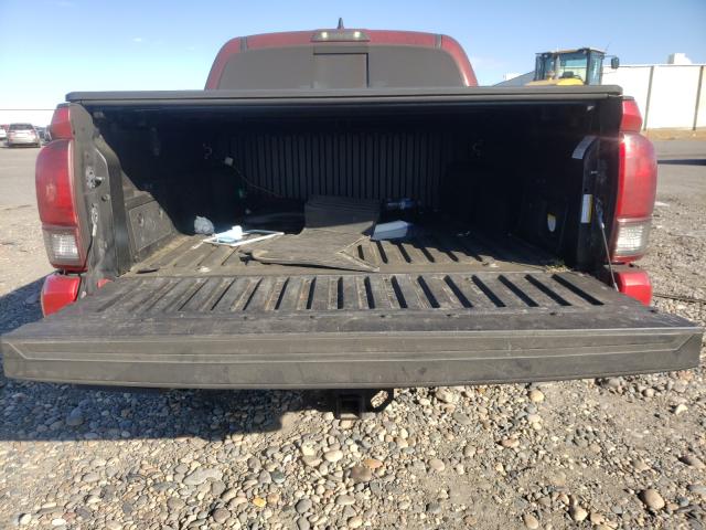 Photo 8 VIN: 5TFCZ5AN1JX142442 - TOYOTA TACOMA DOU 