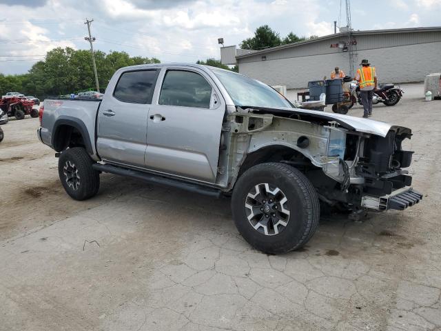 Photo 3 VIN: 5TFCZ5AN1JX148483 - TOYOTA TACOMA DOU 