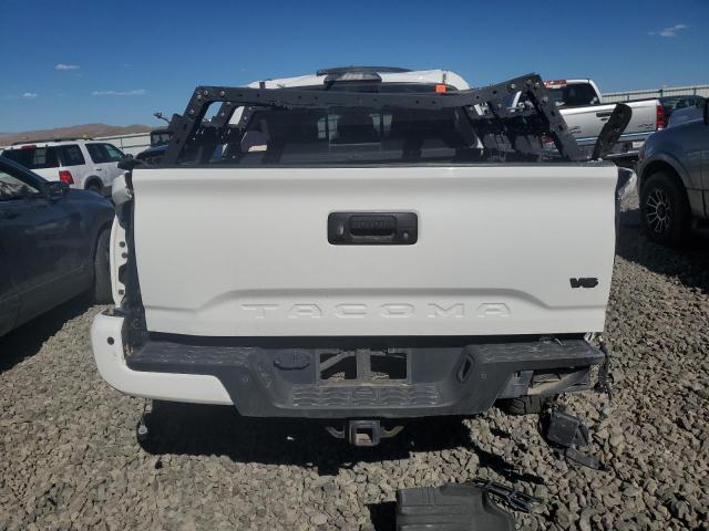 Photo 5 VIN: 5TFCZ5AN1JX150203 - TOYOTA TACOMA DOU 