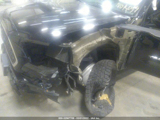 Photo 5 VIN: 5TFCZ5AN1KX169271 - TOYOTA TACOMA 4WD 