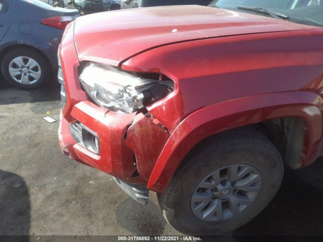 Photo 5 VIN: 5TFCZ5AN1KX171117 - TOYOTA TACOMA 4WD 