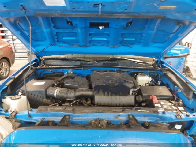 Photo 9 VIN: 5TFCZ5AN1KX173692 - TOYOTA TACOMA 