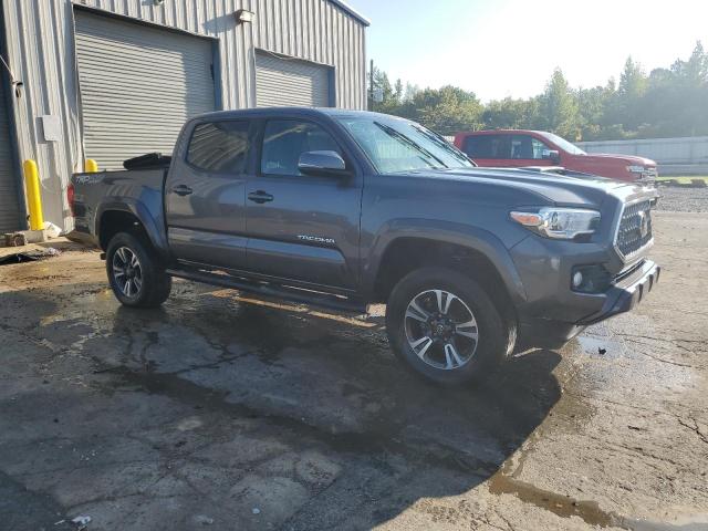 Photo 3 VIN: 5TFCZ5AN1KX188645 - TOYOTA TACOMA DOU 