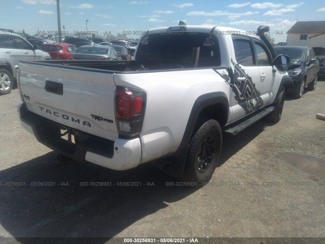 Photo 3 VIN: 5TFCZ5AN1KX188998 - TOYOTA TACOMA 4WD 