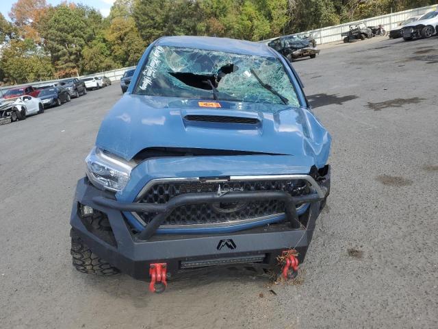 Photo 4 VIN: 5TFCZ5AN1KX210451 - TOYOTA TACOMA DOU 