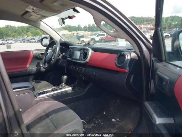 Photo 4 VIN: 5TFCZ5AN2GX036493 - TOYOTA TACOMA 