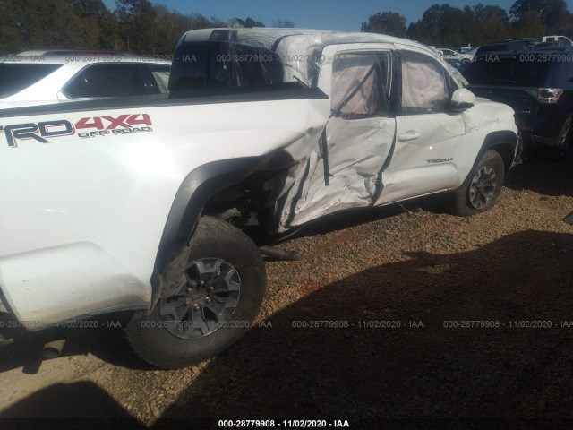 Photo 5 VIN: 5TFCZ5AN2GX045629 - TOYOTA TACOMA 