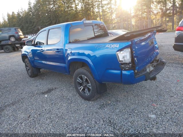 Photo 2 VIN: 5TFCZ5AN2HX060200 - TOYOTA TACOMA 