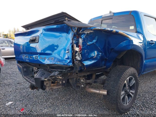 Photo 5 VIN: 5TFCZ5AN2HX060200 - TOYOTA TACOMA 