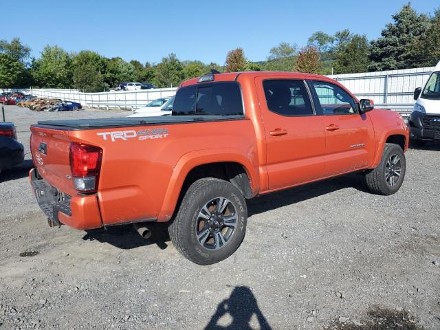 Photo 2 VIN: 5TFCZ5AN2HX063775 - TOYOTA TACOMA DOU 