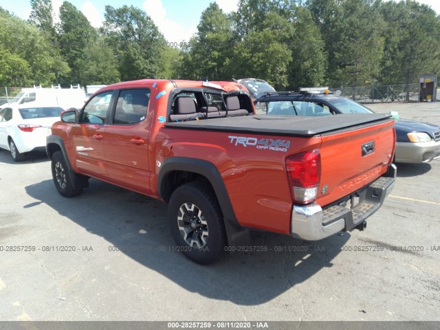 Photo 2 VIN: 5TFCZ5AN2HX115888 - TOYOTA TACOMA 