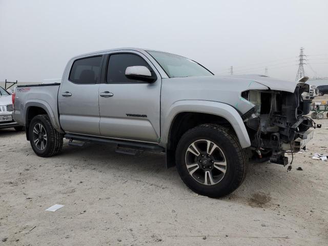 Photo 3 VIN: 5TFCZ5AN2HX121948 - TOYOTA TACOMA 