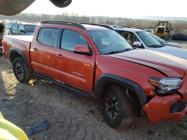 Photo 3 VIN: 5TFCZ5AN2JX122605 - TOYOTA TACOMA DOU 