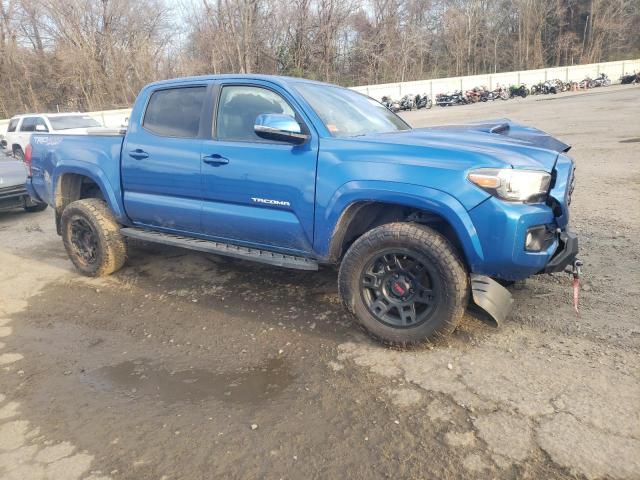 Photo 3 VIN: 5TFCZ5AN2JX149898 - TOYOTA TACOMA DOU 