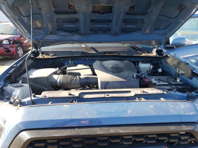 Photo 6 VIN: 5TFCZ5AN2JX160139 - TOYOTA TACOMA DOU 