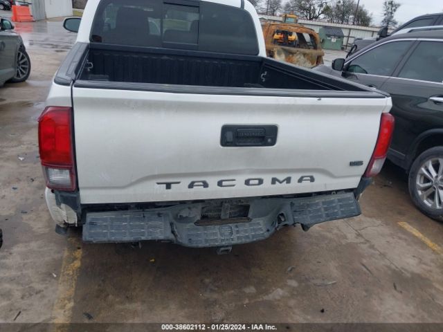 Photo 5 VIN: 5TFCZ5AN2KX193109 - TOYOTA TACOMA 