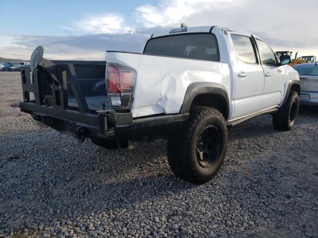 Photo 3 VIN: 5TFCZ5AN2KX211026 - TOYOTA TACOMA 4WD 