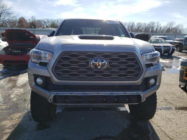 Photo 4 VIN: 5TFCZ5AN2LX225137 - TOYOTA TACOMA DOU 