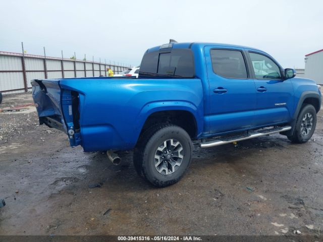 Photo 3 VIN: 5TFCZ5AN3HX067978 - TOYOTA TACOMA 