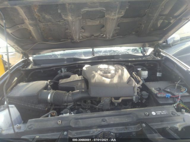 Photo 9 VIN: 5TFCZ5AN3HX077989 - TOYOTA TACOMA 