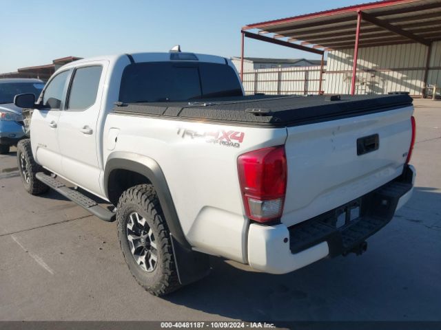 Photo 2 VIN: 5TFCZ5AN3HX101305 - TOYOTA TACOMA 