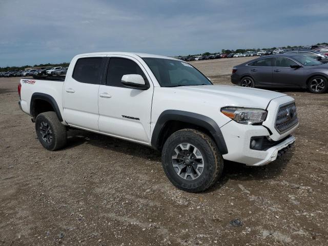 Photo 3 VIN: 5TFCZ5AN3HX110652 - TOYOTA TACOMA 