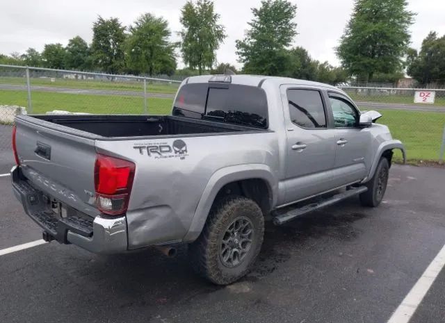 Photo 3 VIN: 5TFCZ5AN3JX132169 - TOYOTA TACOMA 