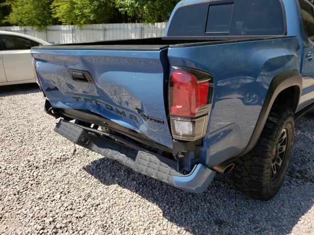 Photo 8 VIN: 5TFCZ5AN3JX147447 - TOYOTA TACOMA DOU 