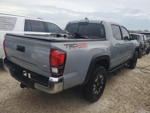 Photo 2 VIN: 5TFCZ5AN3JX156097 - TOYOTA TACOMA DOU 