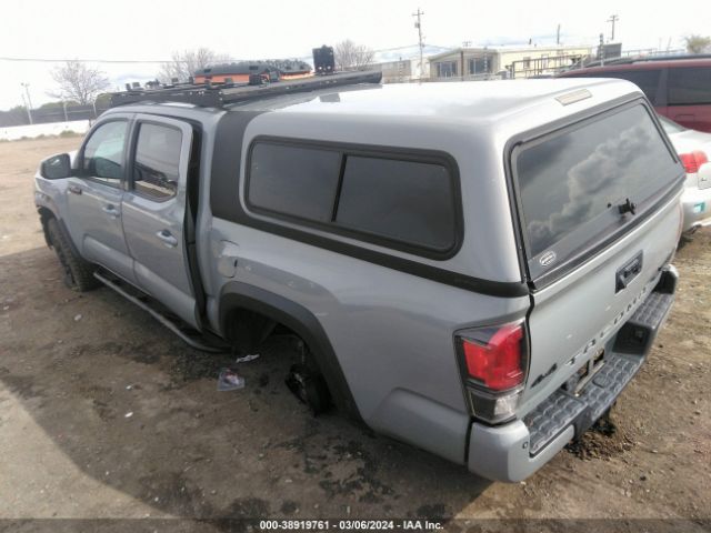 Photo 2 VIN: 5TFCZ5AN4HX057010 - TOYOTA TACOMA 