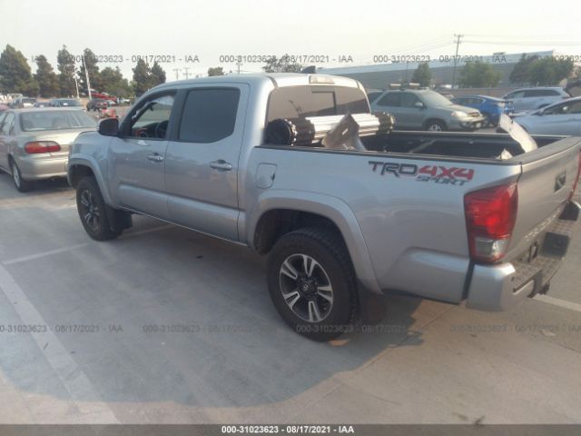 Photo 2 VIN: 5TFCZ5AN4HX091903 - TOYOTA TACOMA 