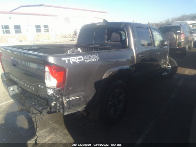 Photo 3 VIN: 5TFCZ5AN4HX109011 - TOYOTA TACOMA 