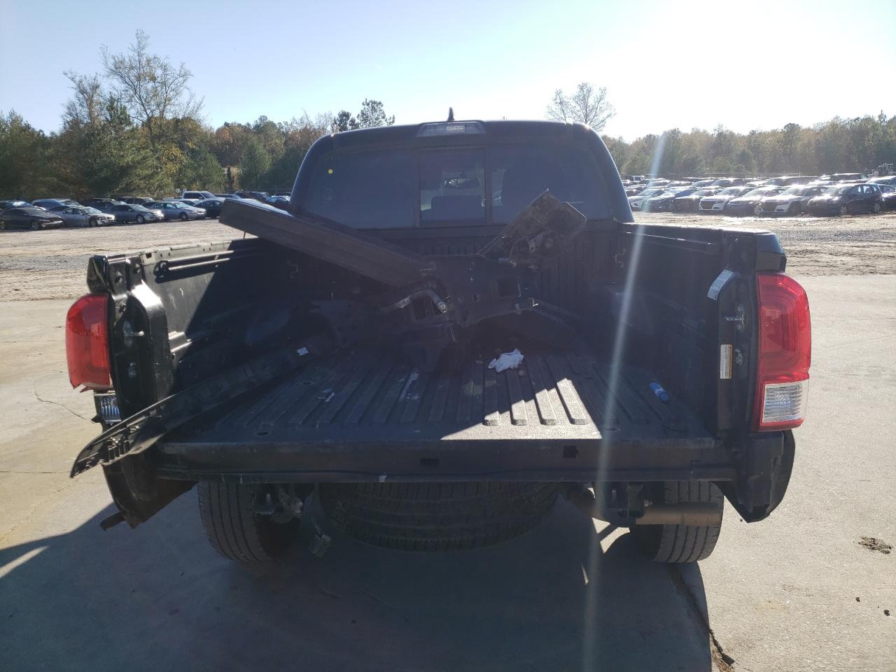 Photo 5 VIN: 5TFCZ5AN4HX117903 - TOYOTA TACOMA 