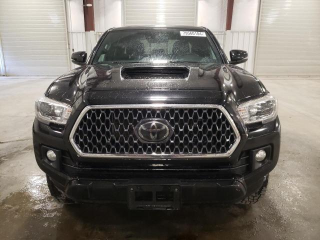 Photo 4 VIN: 5TFCZ5AN4JX131807 - TOYOTA TACOMA DOU 