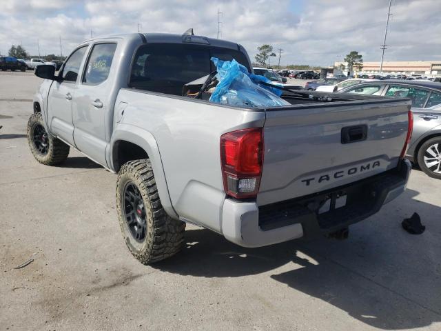 Photo 2 VIN: 5TFCZ5AN4JX161132 - TOYOTA TACOMA DOU 