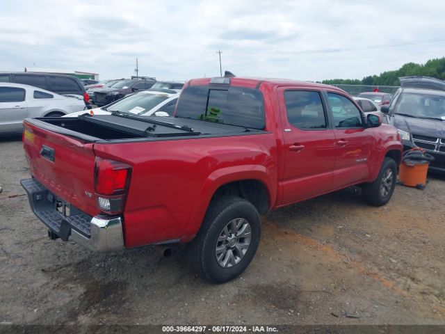 Photo 3 VIN: 5TFCZ5AN4JX161826 - TOYOTA TACOMA 