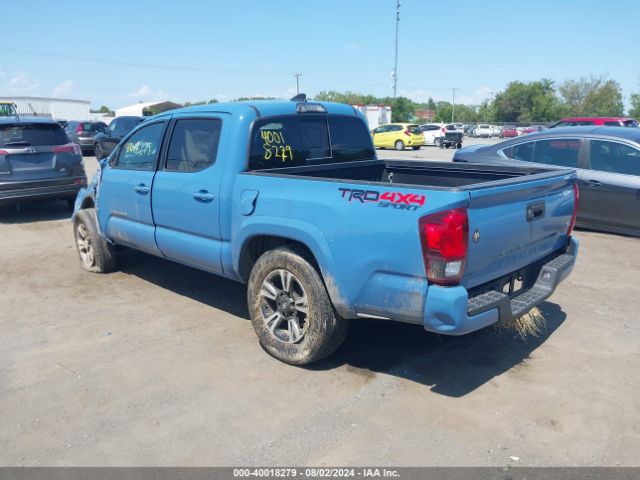 Photo 2 VIN: 5TFCZ5AN4KX188607 - TOYOTA TACOMA 