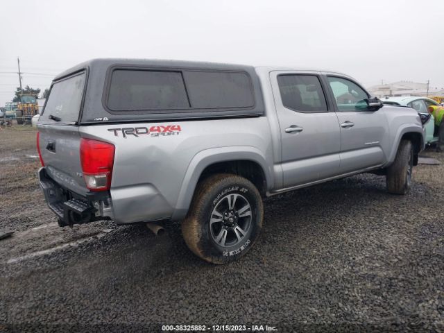 Photo 3 VIN: 5TFCZ5AN5HX051748 - TOYOTA TACOMA 