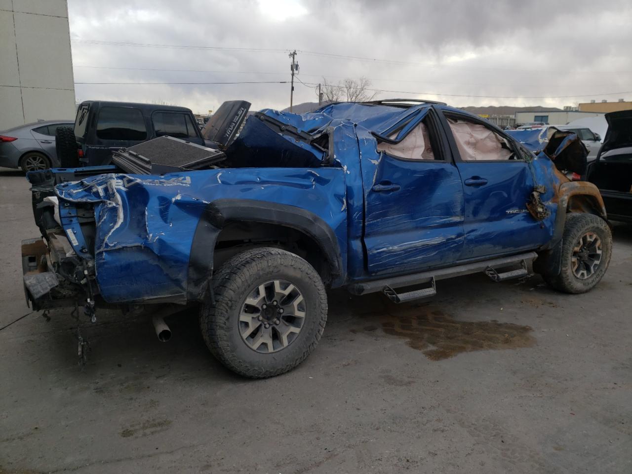 Photo 2 VIN: 5TFCZ5AN5HX064371 - TOYOTA TACOMA 