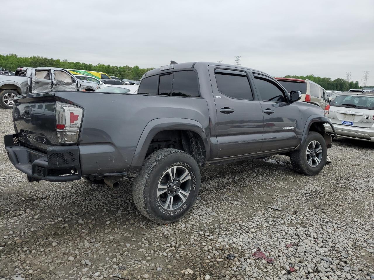 Photo 2 VIN: 5TFCZ5AN5HX072440 - TOYOTA TACOMA 