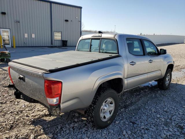 Photo 3 VIN: 5TFCZ5AN5HX111737 - TOYOTA TACOMA DOU 