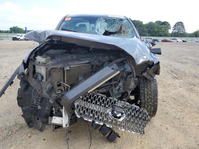 Photo 4 VIN: 5TFCZ5AN5JX147434 - TOYOTA TACOMA 