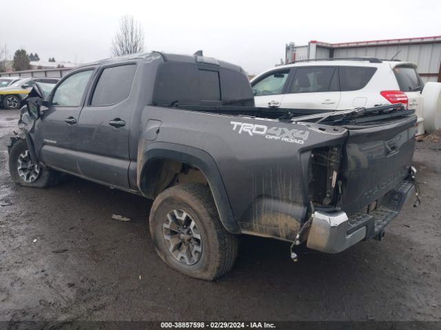 Photo 2 VIN: 5TFCZ5AN5JX149751 - TOYOTA TACOMA 