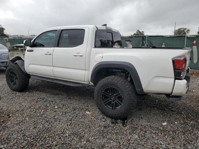 Photo 1 VIN: 5TFCZ5AN5JX151970 - TOYOTA TACOMA DOU 