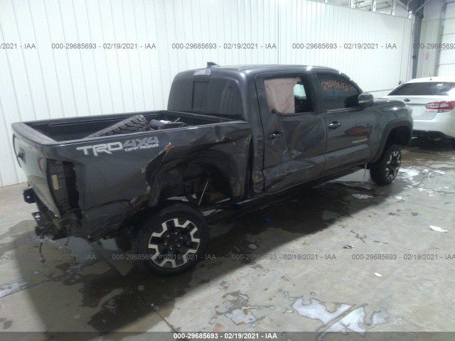 Photo 3 VIN: 5TFCZ5AN5JX155579 - TOYOTA TACOMA 